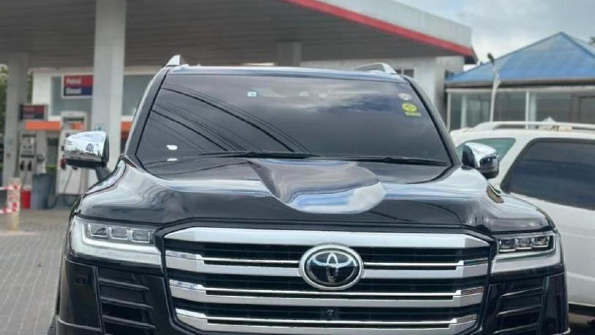 Land Cruiser lc 300